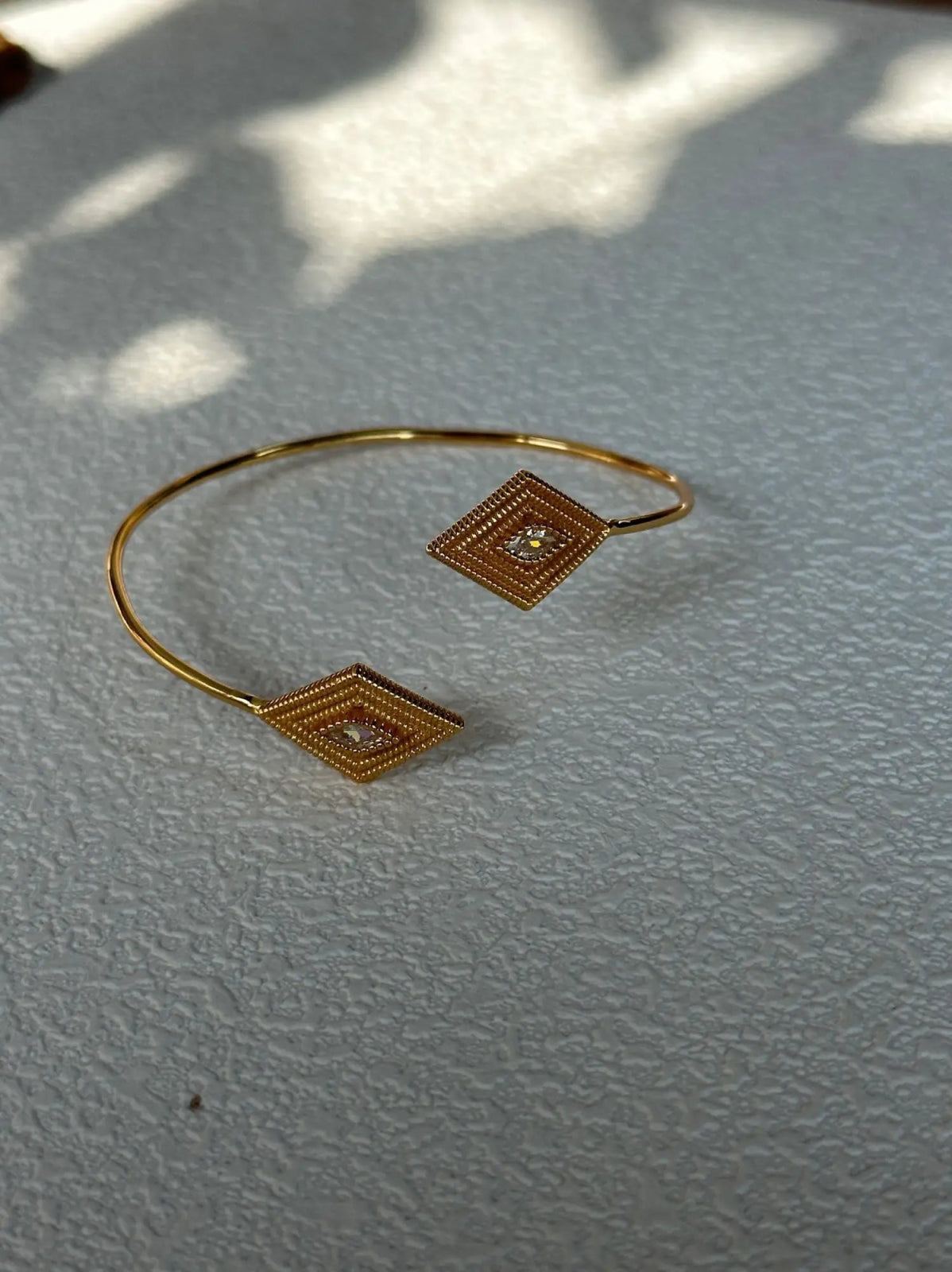 {{product_title}} - {{product_type}} | handmade {{collection}} | Lumipura