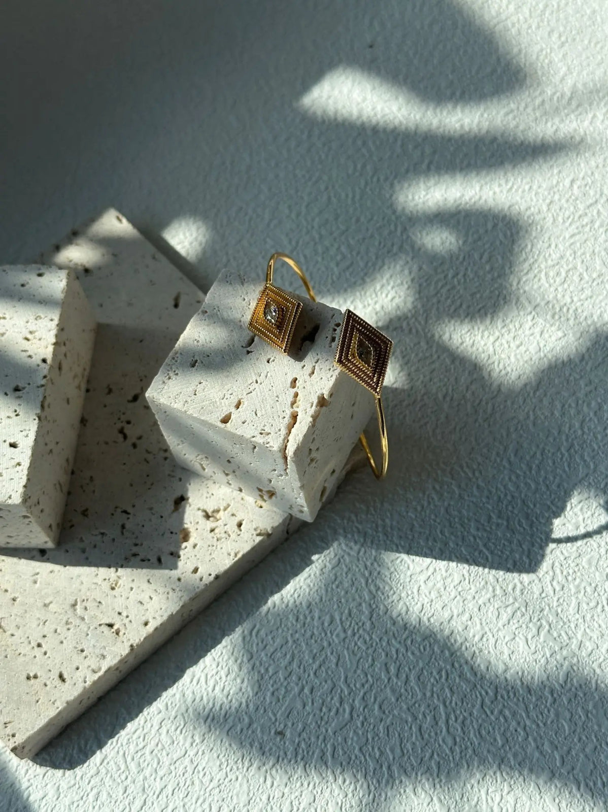 {{product_title}} - {{product_type}} | handmade {{collection}} | Lumipura