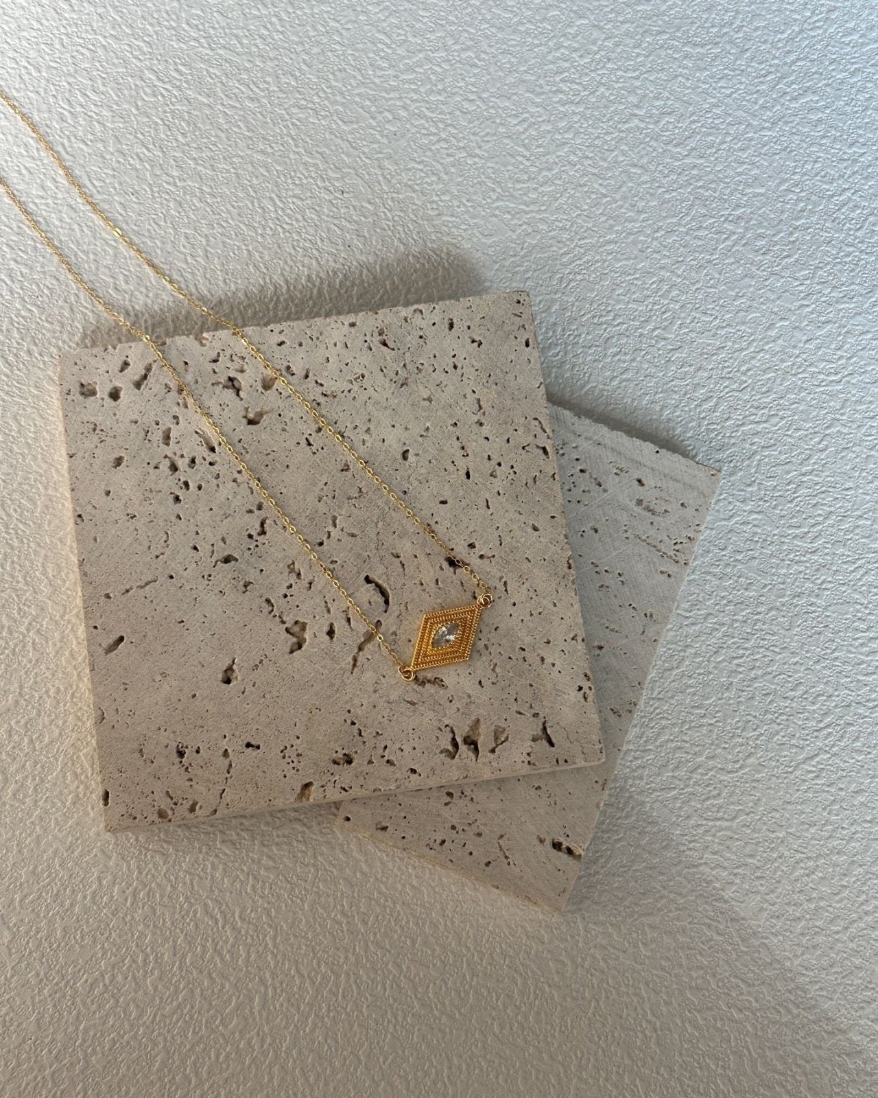 {{product_title}} - {{product_type}} | handmade {{collection}} | Lumipura