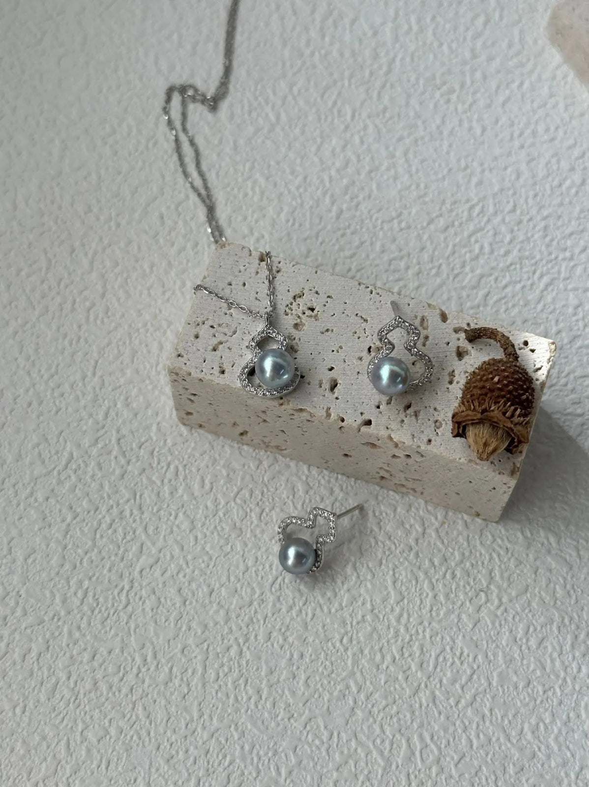 {{product_title}} - {{product_type}} | handmade {{collection}} | Lumipura