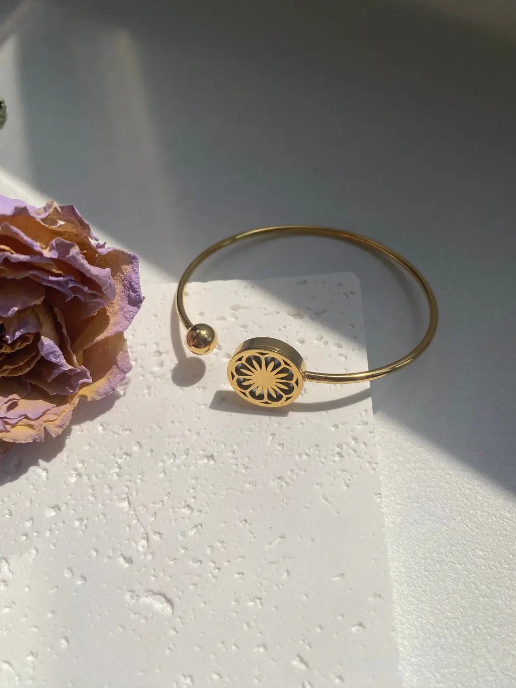 {{product_title}} - {{product_type}} | handmade {{collection}} | Lumipura